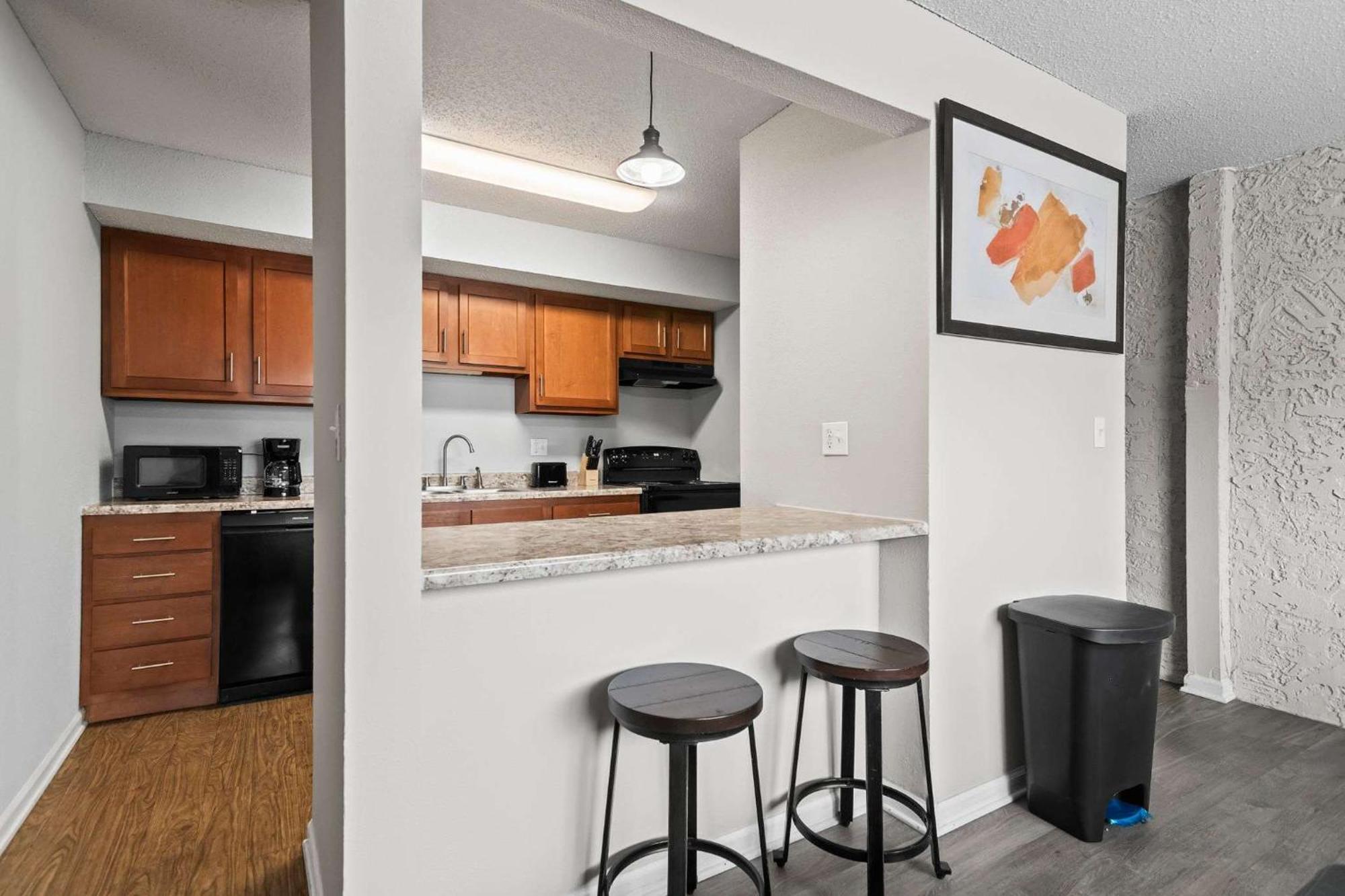 Beautiful And Cozy Apartment In Springfield- 2 Bedroom Exterior foto